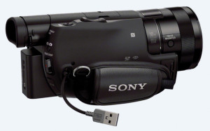 Sony FDR-AX100_SIDE