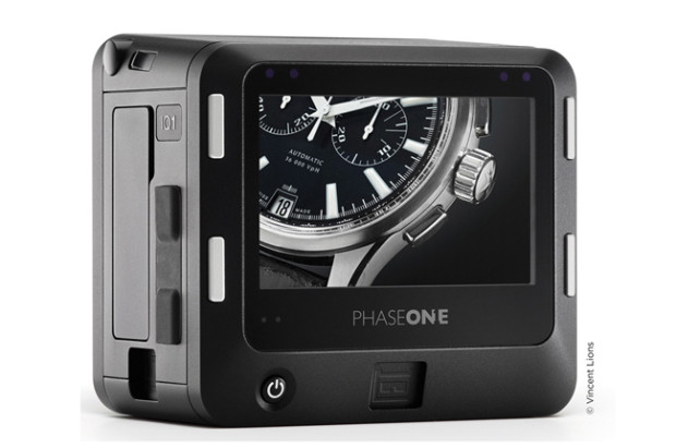 Phase One IQ 100MP, dorso digitale da record