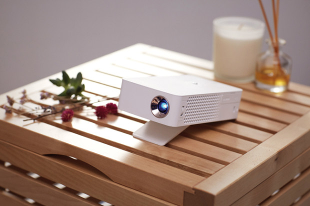 LG proietta a LED e Laser con PH30JG e HF85JA