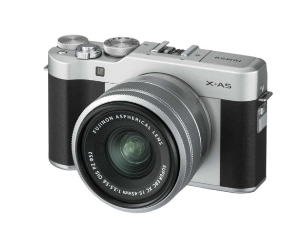 Fujifilm X-A5, la mirrorless entry-level tuttofare