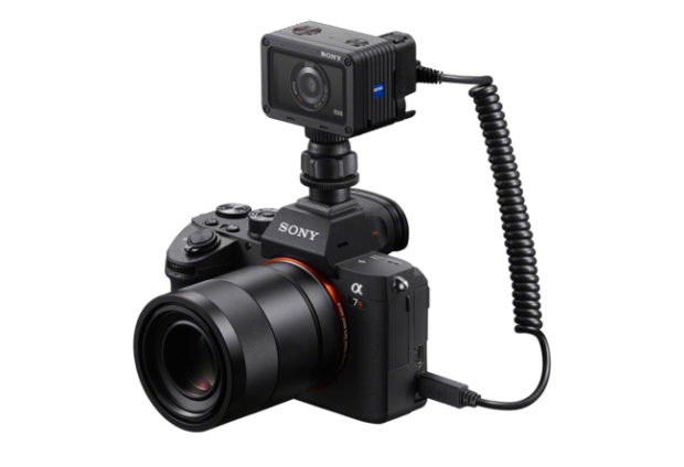 Sony RX0 + VMC-MM2, dual-camera facile facile