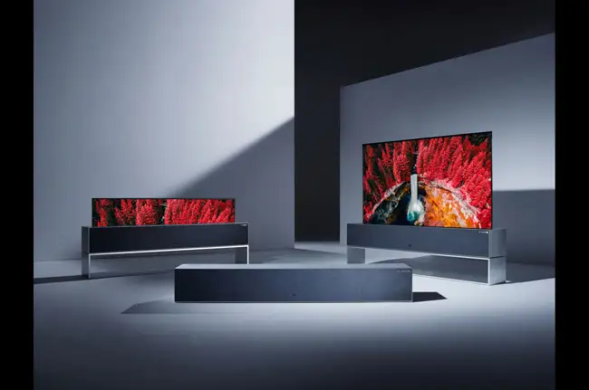 LG SIGNATURE OLED R9 ambiente