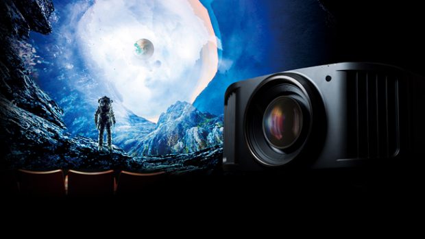 Nuovo firmware per i proiettori JVC D-ILA 8K e-shift e 4K nativi