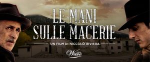 Le mani sulle macerie