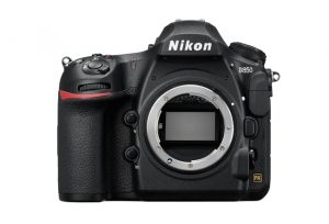 NIKON D850