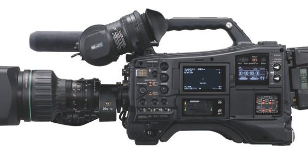 Panasonic, ecco il camcorder da spalla AJ-CX4000GJ