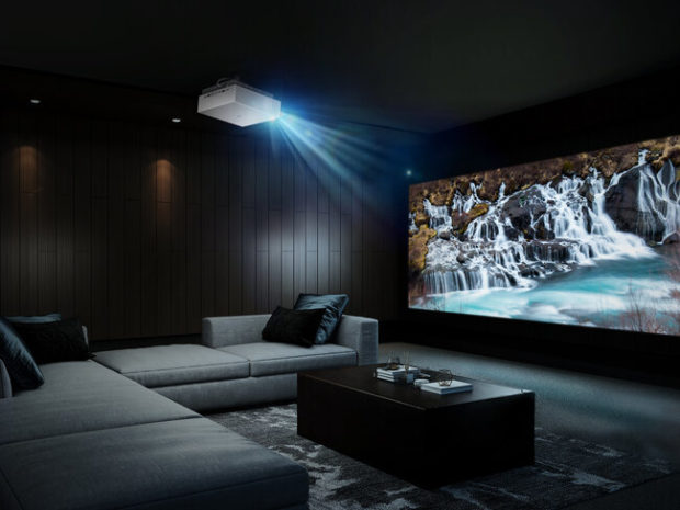 LG CineBeam 4K UHD HU810P, doppio laser per il cinema in casa