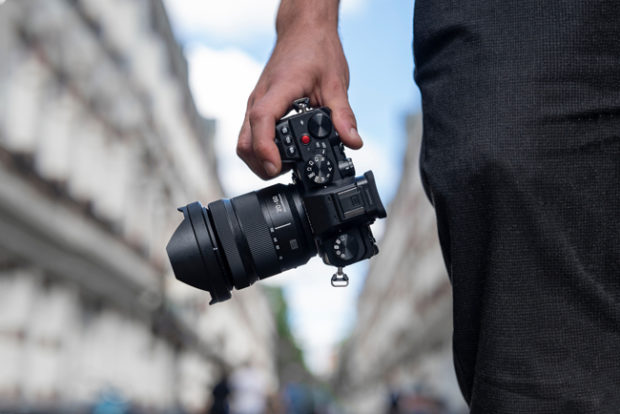 Panasonic Lumix S5, nuova mirrorless full-frame