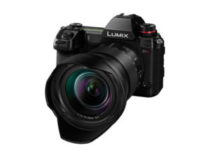 Panasonic LUMIX DC-S1R