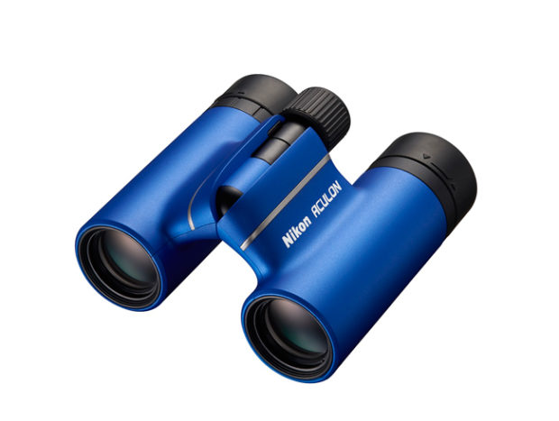 Nikon Aculon T02, il binocolo jolly