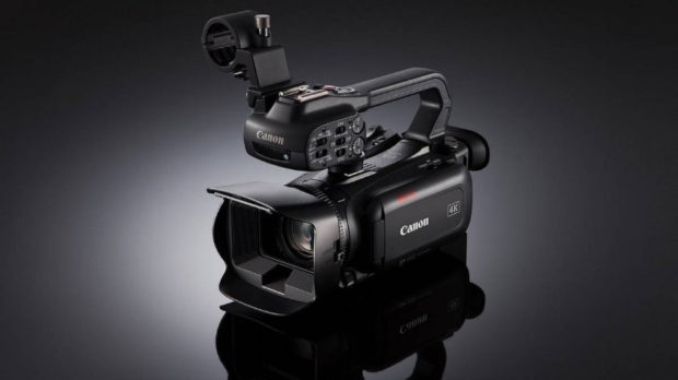 Zoom 20x, ripresa in 4K e 3G-SDI: ecco Canon XA45