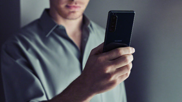 Sony, nuovi smartphone top di gamma Xperia 1 III e Xperia 5 III
