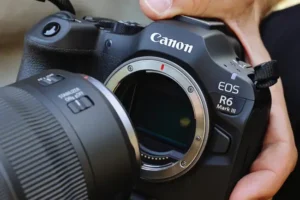 Canon EOS R6 Mark III