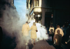 © Joel Meyerowitz, New York City, 1975, Courtesy Huxley-Parlour Gallery and Howard Greenberg Gallery