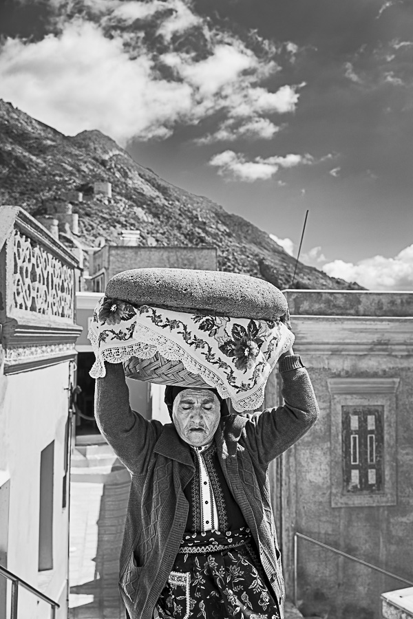 Sacred Bread - Le vie del pane la mostra fotografica di Stefano Torrione